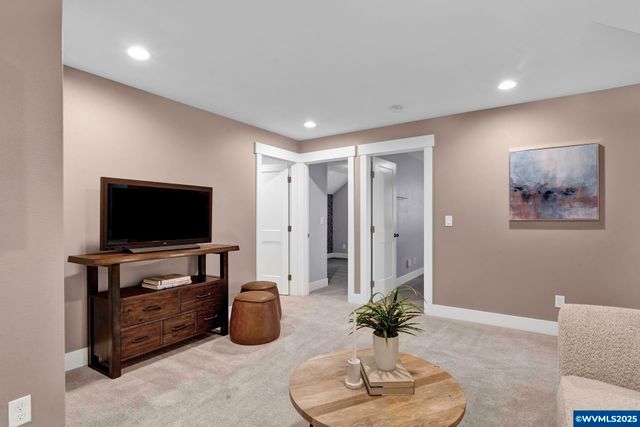 184 Summit View Av SE, Salem, OR 97306