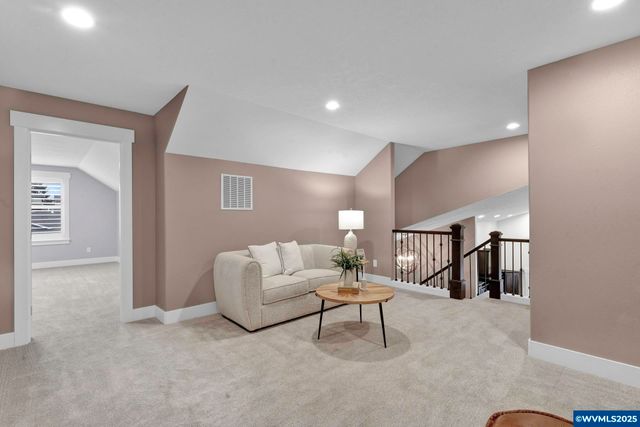 184 Summit View Av SE, Salem, OR 97306