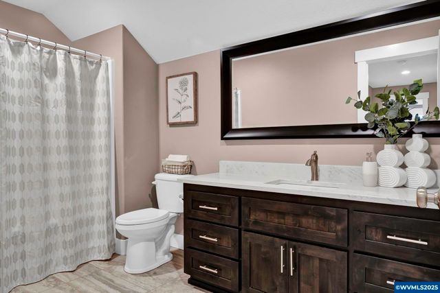 184 Summit View Av SE, Salem, OR 97306