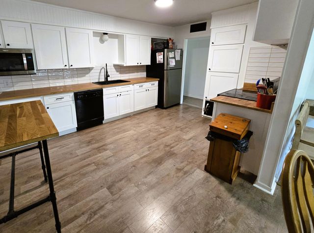 18 Clare Drive, San Angelo, TX 76904