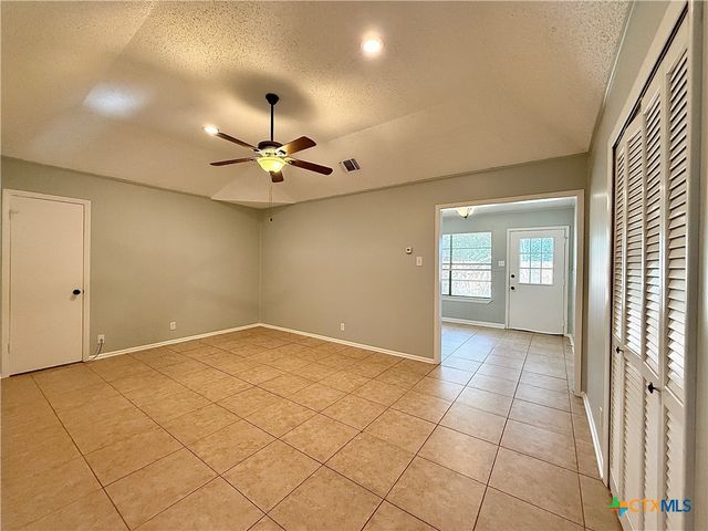 705 Woodcrest Circle, New Braunfels, TX 78130