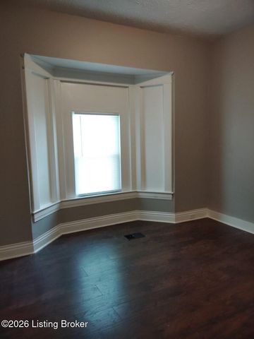 608 S 41st St, Louisville, KY 40211