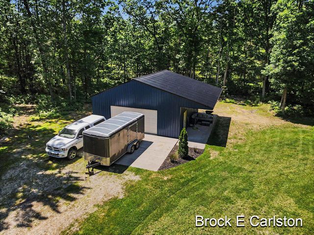 1294 Tall Tree Lane, Muskegon, MI 49445