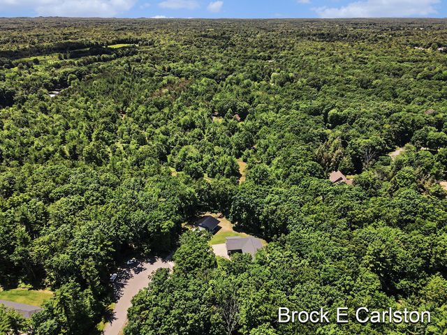 1294 Tall Tree Lane, Muskegon, MI 49445