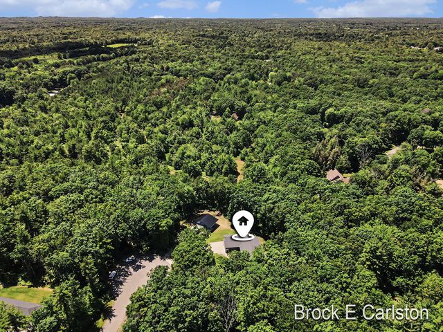 1294 Tall Tree Lane, Muskegon, MI 49445