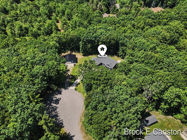 1294 Tall Tree Lane, Muskegon, MI 49445