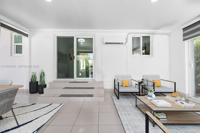 4331 SW 7th St, Miami, FL 33134