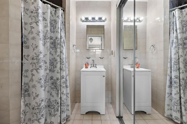 4331 SW 7th St, Miami, FL 33134