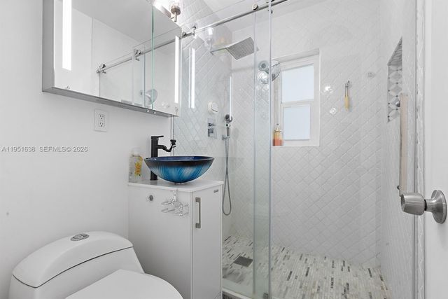 4331 SW 7th St, Miami, FL 33134