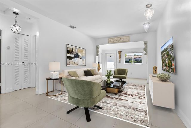 4331 SW 7th St, Miami, FL 33134