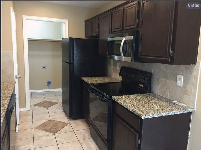 2202 Brookview Drive, Mckinney, TX 75072