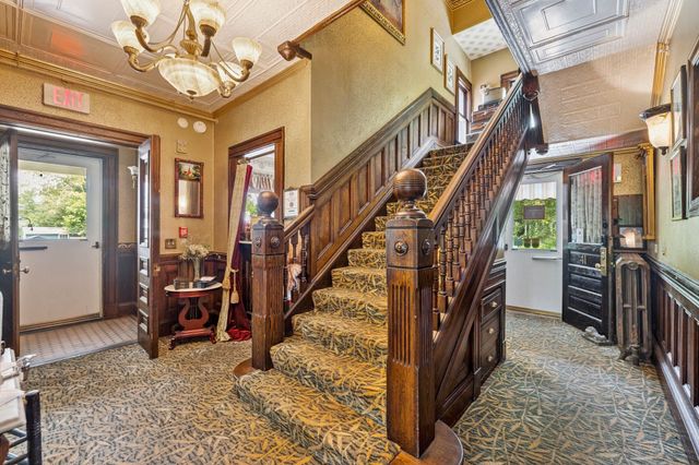 41 Pleasant Street, Woodstock, VT 05091