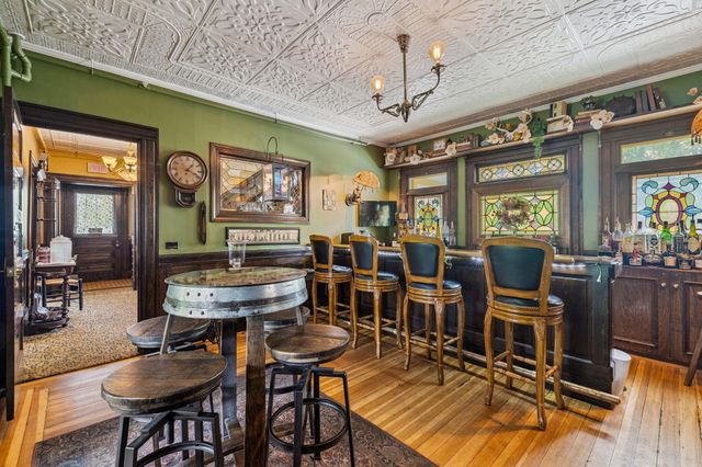 41 Pleasant Street, Woodstock, VT 05091