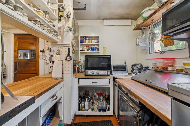 41 Pleasant Street, Woodstock, VT 05091