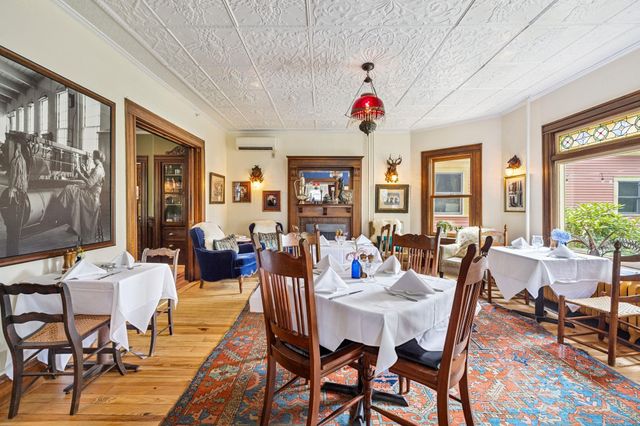 41 Pleasant Street, Woodstock, VT 05091