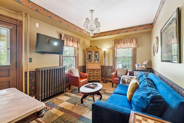 41 Pleasant Street, Woodstock, VT 05091