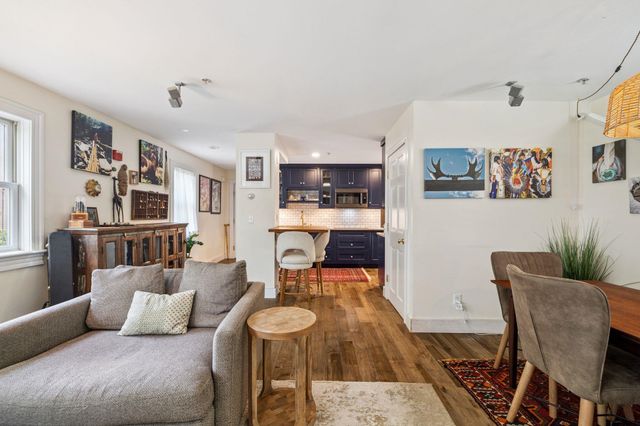 41 Pleasant Street, Woodstock, VT 05091