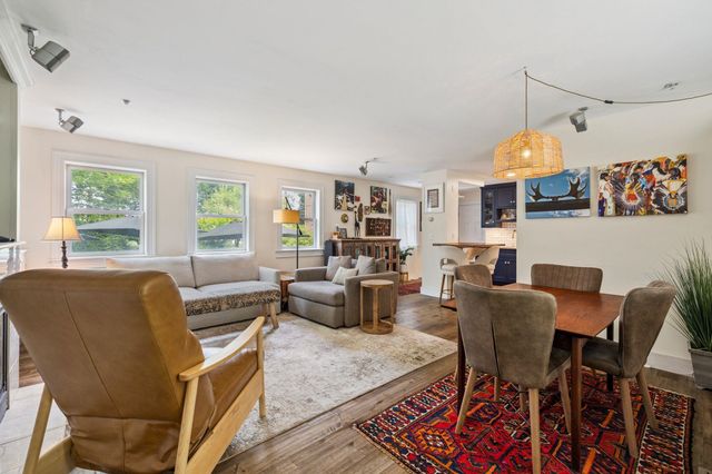 41 Pleasant Street, Woodstock, VT 05091