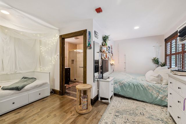 41 Pleasant Street, Woodstock, VT 05091