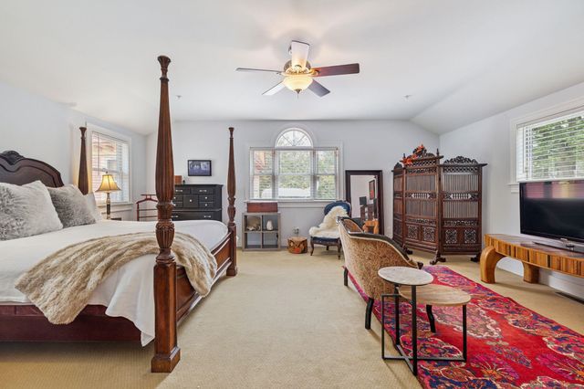 41 Pleasant Street, Woodstock, VT 05091