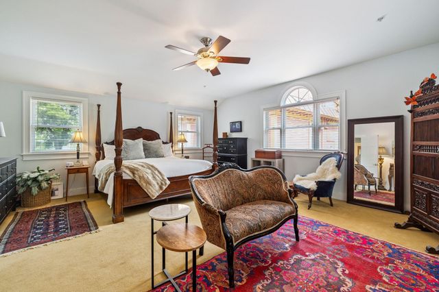 41 Pleasant Street, Woodstock, VT 05091