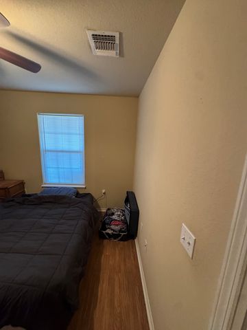 306 E 2nd St, Van Horn, TX 79855