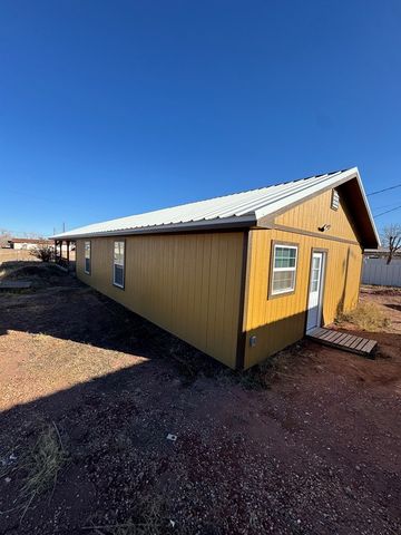 306 E 2nd St, Van Horn, TX 79855