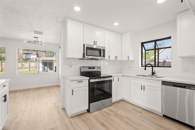 4106 Clovernook Lane, Seabrook, TX 77586