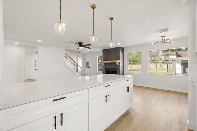 4106 Clovernook Lane, Seabrook, TX 77586