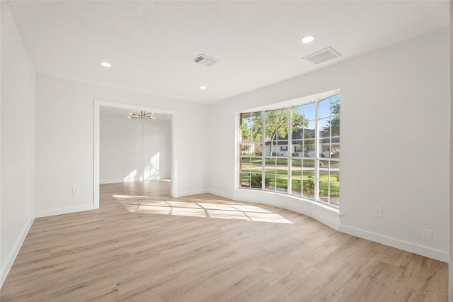 4106 Clovernook Lane, Seabrook, TX 77586