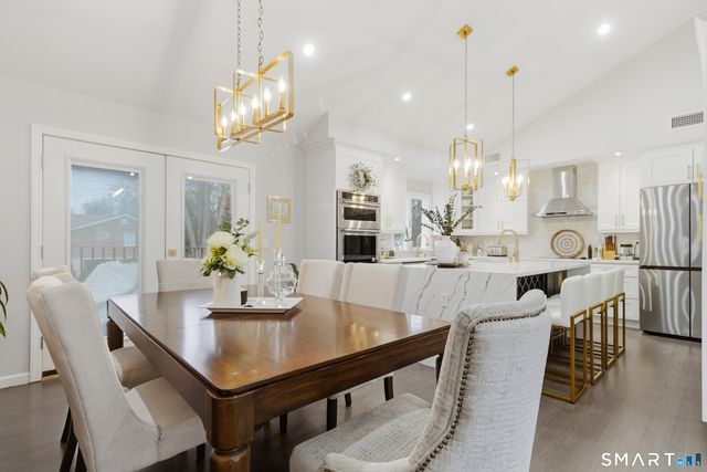 5 Nyselius Place, Stamford, CT 06905