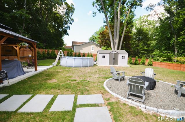 5 Nyselius Place, Stamford, CT 06905