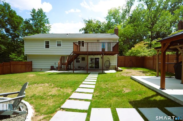 5 Nyselius Place, Stamford, CT 06905