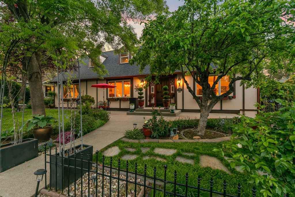 1417 Scott Street, Medford, OR 97504