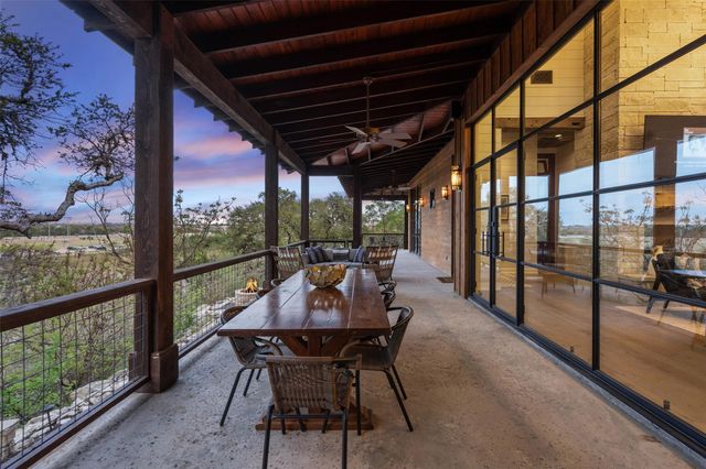 510 Blanco River Ranch RD, San Marcos, TX 78666