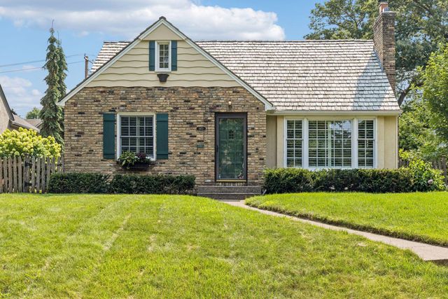1970 Norfolk Avenue, Saint Paul, MN 55116