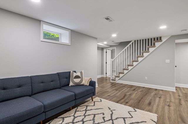 1970 Norfolk Avenue, Saint Paul, MN 55116