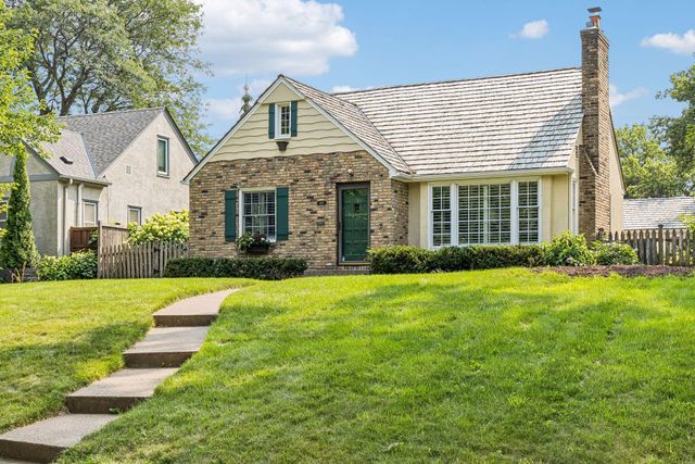 1970 Norfolk Avenue, Saint Paul, MN 55116
