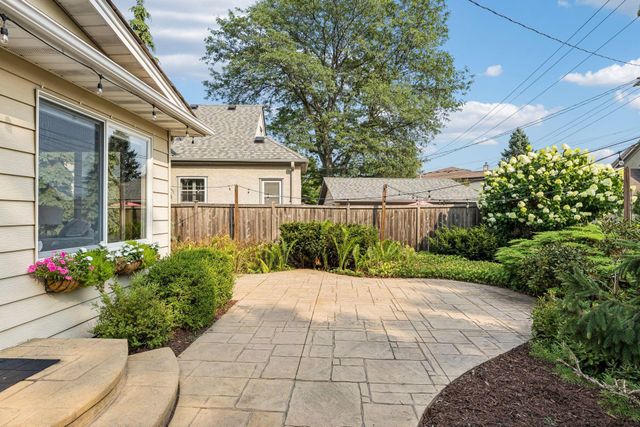 1970 Norfolk Avenue, Saint Paul, MN 55116