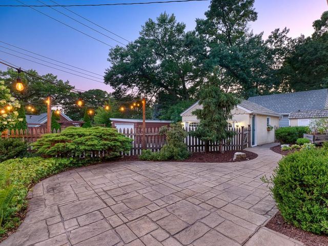 1970 Norfolk Avenue, Saint Paul, MN 55116