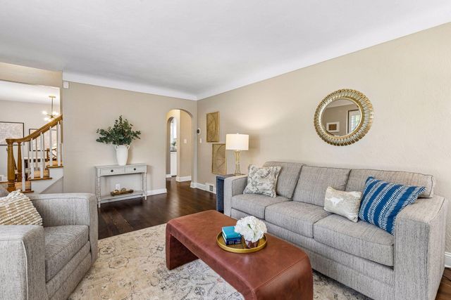1970 Norfolk Avenue, Saint Paul, MN 55116