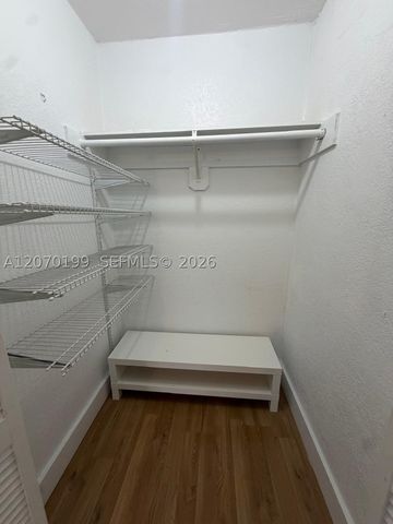 127 NW 47th Ter 2, Miami, FL 33127
