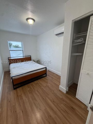 127 NW 47th Ter 2, Miami, FL 33127