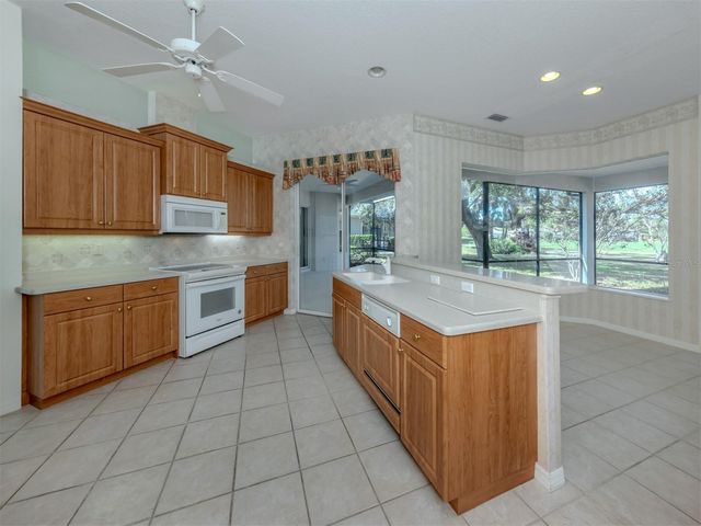 2139 CALUSA LAKES BOULEVARD, Nokomis, FL 34275