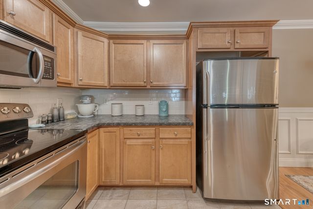 95 South Ridge Lane E201, Berlin, CT 06037