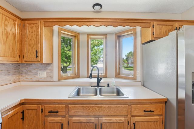 13862 186th Lane NW, Elk River, MN 55330