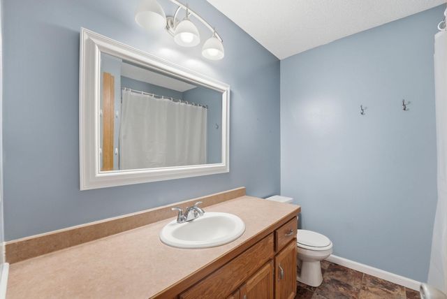 13862 186th Lane NW, Elk River, MN 55330