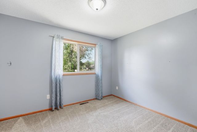 13862 186th Lane NW, Elk River, MN 55330