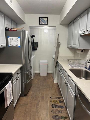 1481 Center St Ext Street 1305, Mount Pleasant, SC 29464