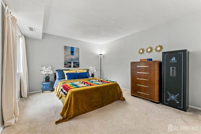 2214 Sayre Drive, Plainsboro, NJ 08540